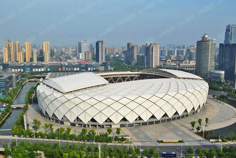 开合屋顶案例“轻纺城体育中心体育馆”